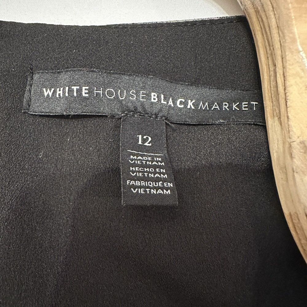 White House Black Market Size 12 Black Floral‎ Bell Sleeve Vneck Shift Dress - Picture 4 of 5